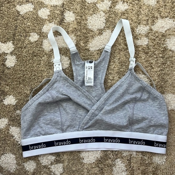 NWOT Bravado Nursing Bra - Picture 1 of 3